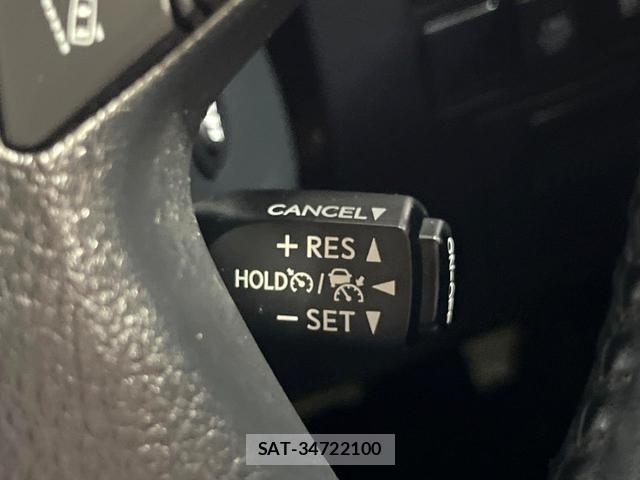 Toyota ALPHARD 2018-02 8867252-6