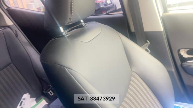 Toyota AQUA 2021-12 8865305-19