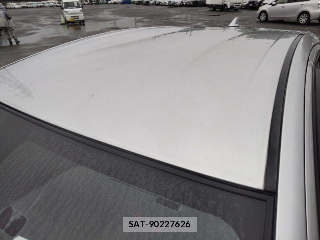 Toyota AQUA 2019-09 8865624-6