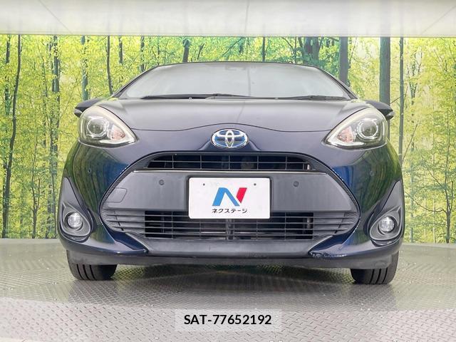 Toyota AQUA 2018-08 8866022-13