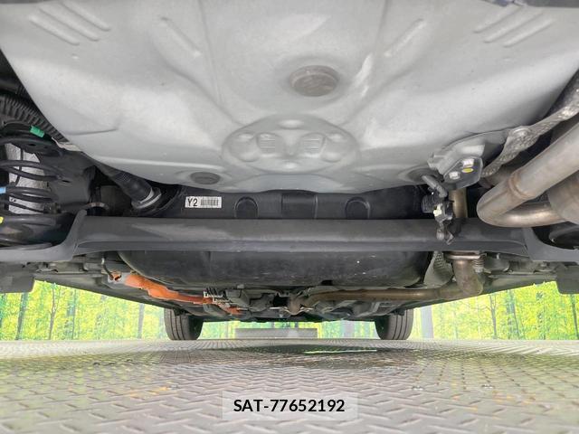 Toyota AQUA 2018-08 8866022-19