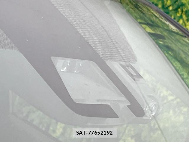 Toyota AQUA 2018-08 8866022-3