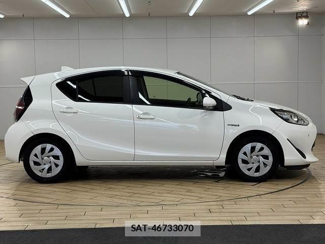 Toyota AQUA 2019-07 8866187-17