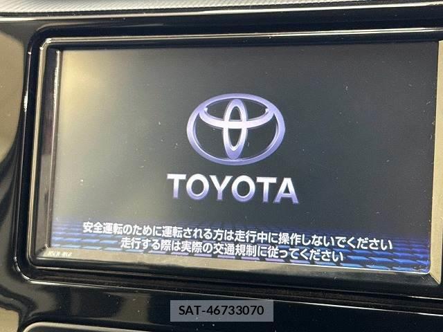 Toyota AQUA 2019-07 8866187-2