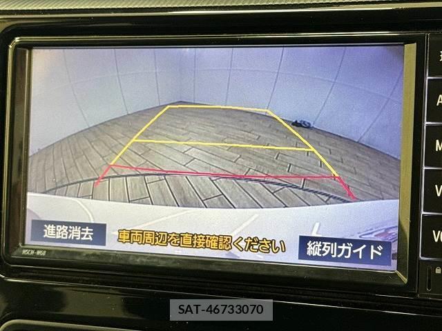 Toyota AQUA 2019-07 8866187-3
