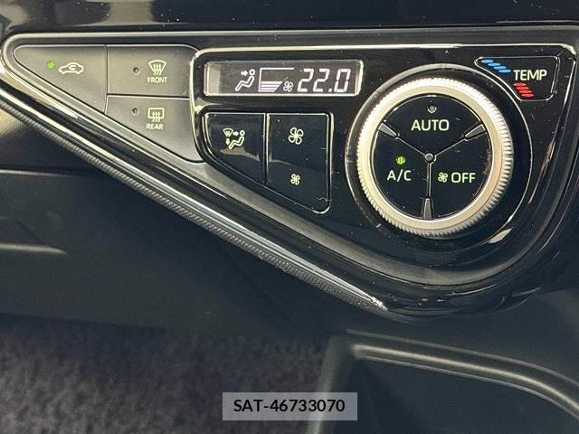 Toyota AQUA 2019-07 8866187-8