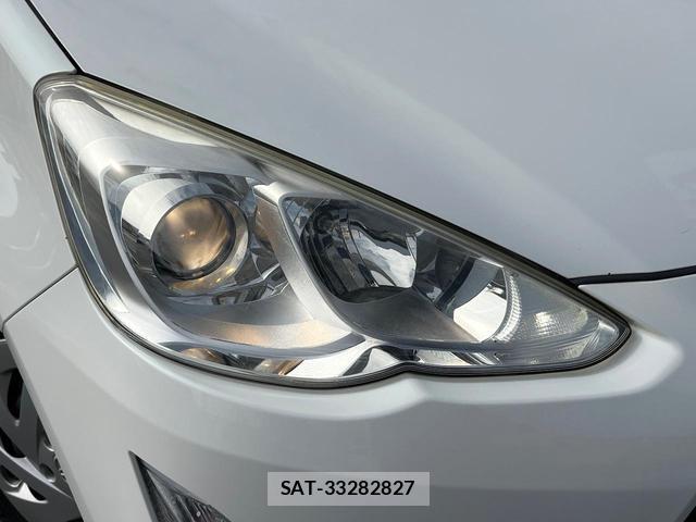 Toyota AQUA 2016-09 8866438-10