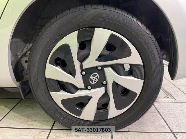 Toyota AQUA 2021-03 8867208-12