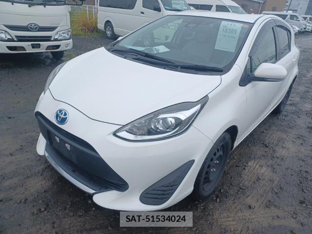 Toyota AQUA 2021-09 8867327-0