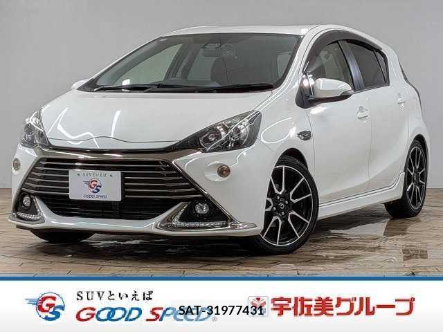 Toyota AQUA 2016-09 8867375-0