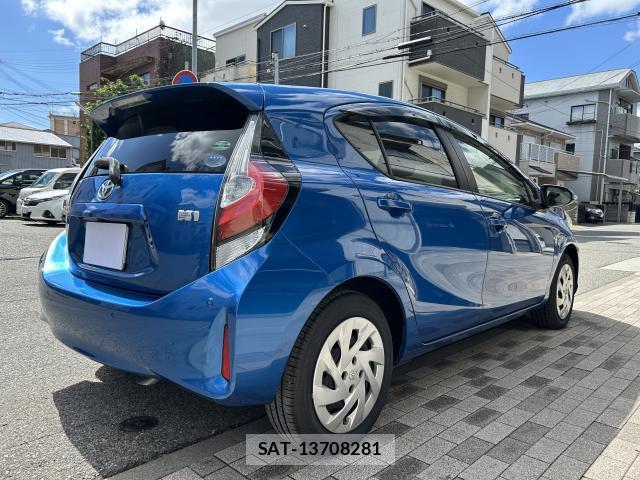 Toyota AQUA 2019-03 8867407-1