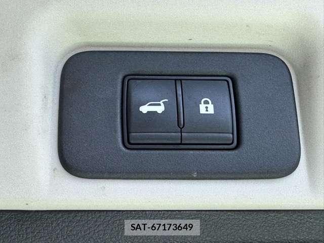 Nissan Ariya 2025-02 8866569-9