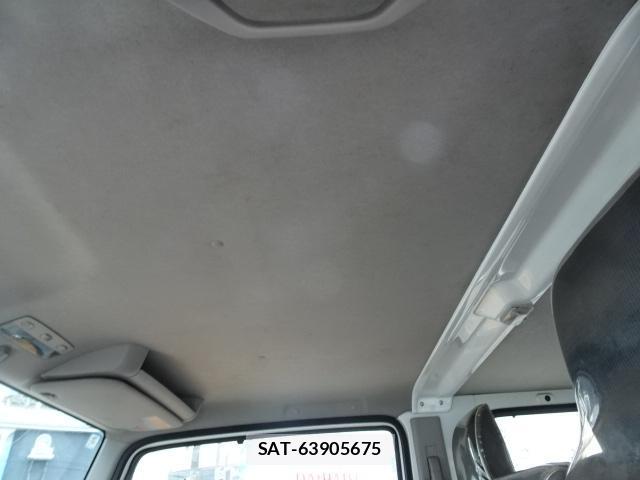 Nissan ATLAS 2018-03 8865560-16