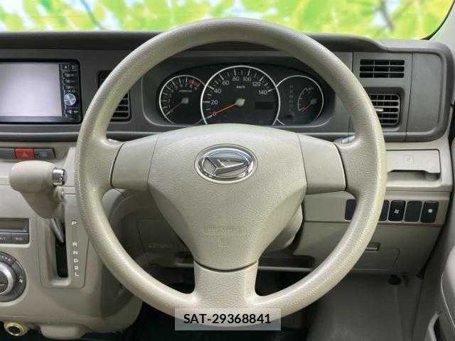 Daihatsu ATRAI WAGON 2015-08 8867348-13