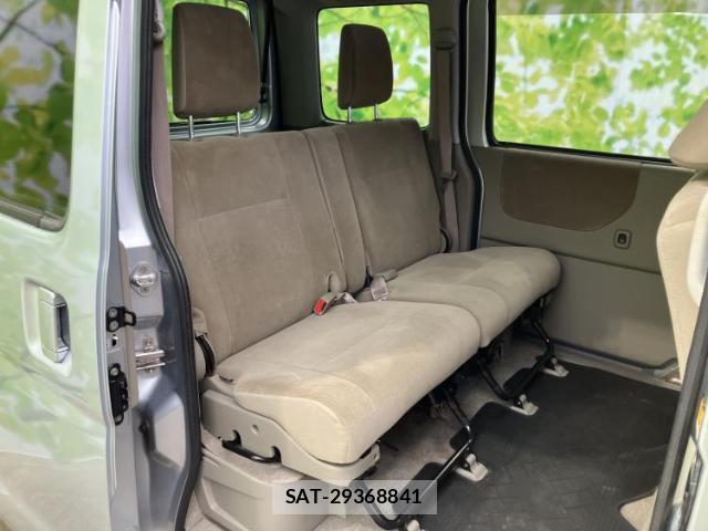 Daihatsu ATRAI WAGON 2015-08 8867348-4
