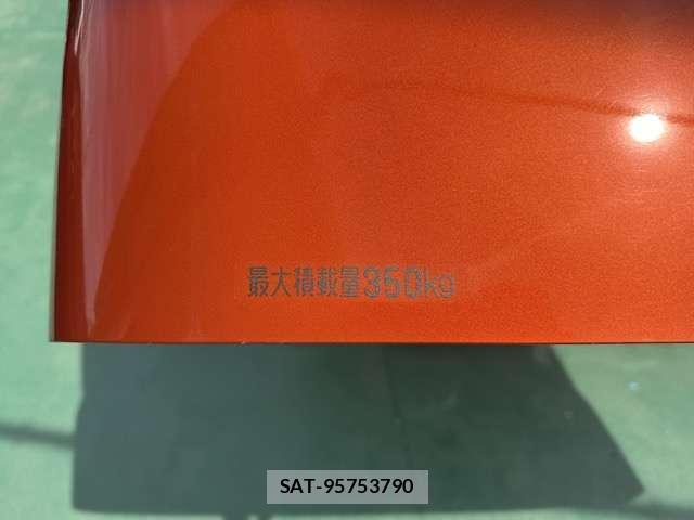 Daihatsu ATRAI 2025-10 8866582-9