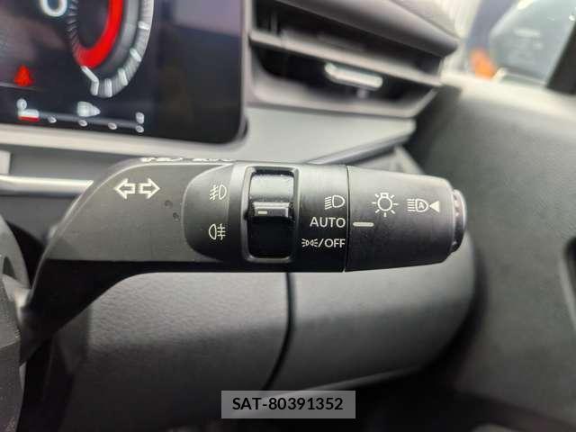 Nissan AURA 2024-06 8865763-19