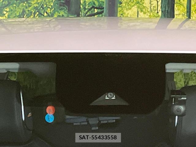 Nissan AURA 2021-08 8866268-6