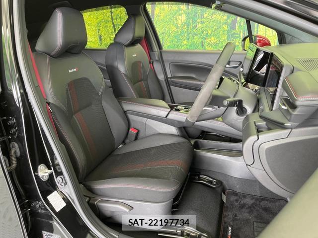 Nissan AURA 2022-06 8866377-8