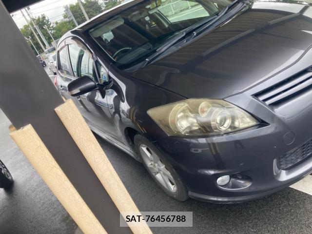 Toyota AURIS 2009-11 8865918-2