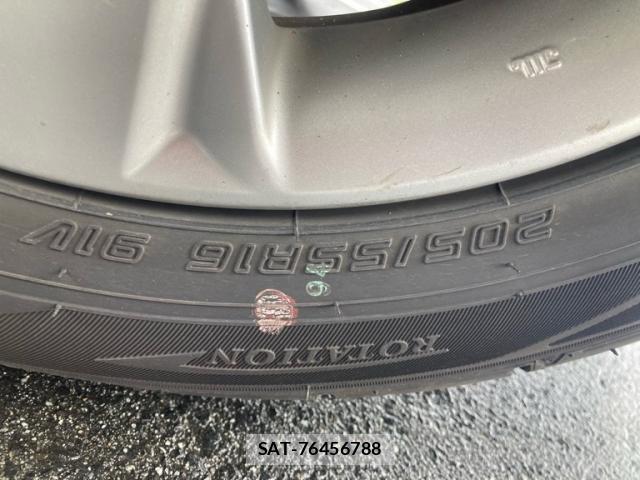 Toyota AURIS 2009-11 8865918-6