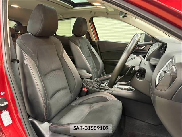 Mazda AXELA SPORT 2015-09 8866068-10