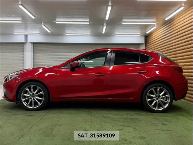 Mazda AXELA SPORT 2015-09 8866068-16