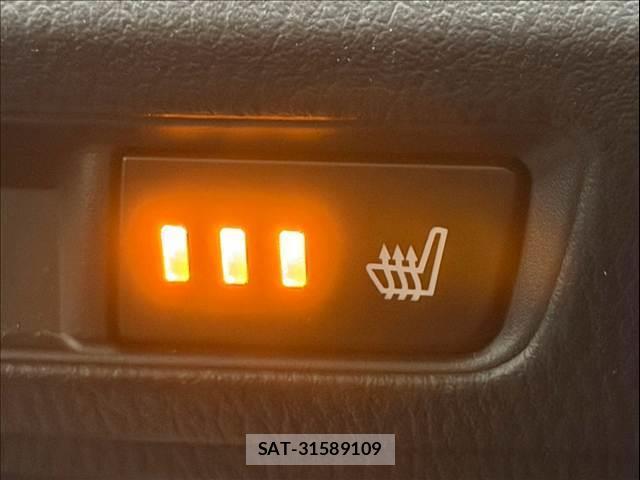 Mazda AXELA SPORT 2015-09 8866068-8