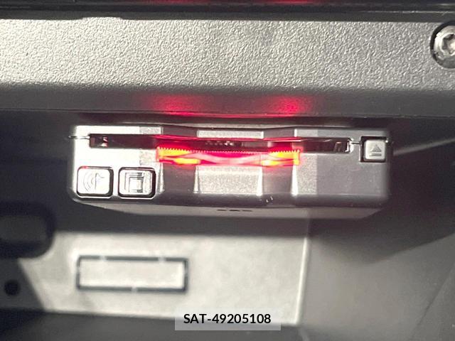 Citroen BERLINGO 2023-08 8866289-6