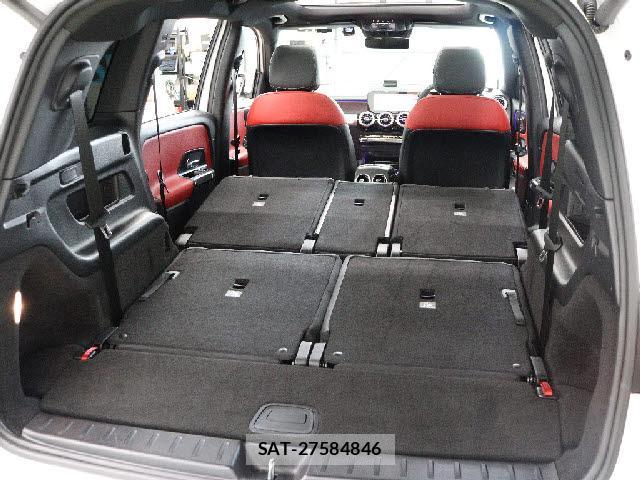 Amg C-CLASS 2022-11 8867409-5