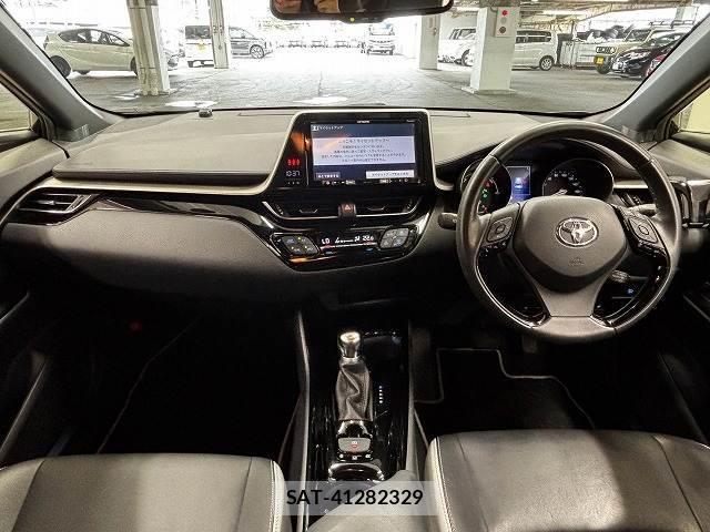 Toyota C-HR 2019-03 8865423-1