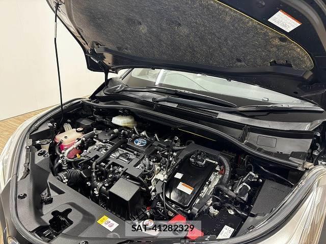 Toyota C-HR 2019-03 8865423-13