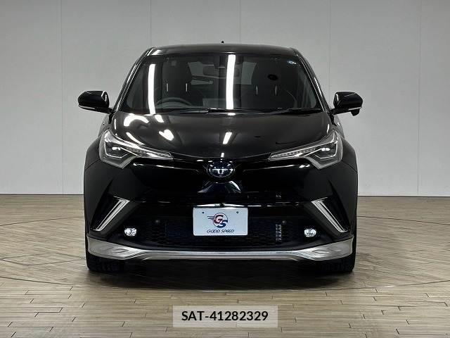 Toyota C-HR 2019-03 8865423-14