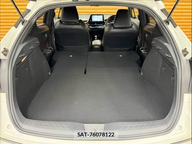 Toyota C-HR 2017-02 8866071-12