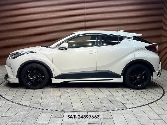 Toyota C-HR 2019-08 8866793-17
