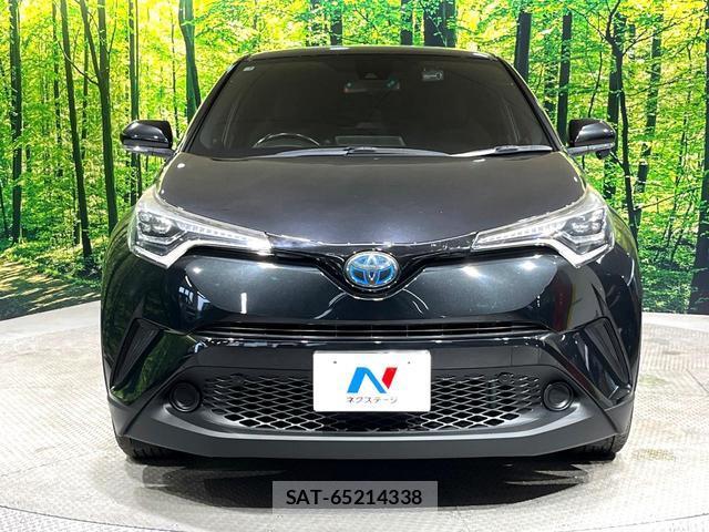 Toyota C-HR 2019-02 8867262-13