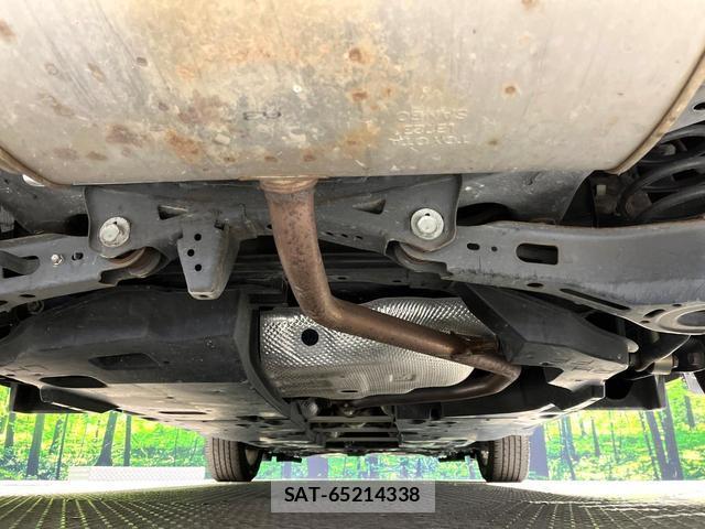Toyota C-HR 2019-02 8867262-18