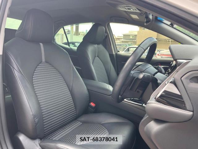 Toyota CAMRY 2023-02 8865815-8