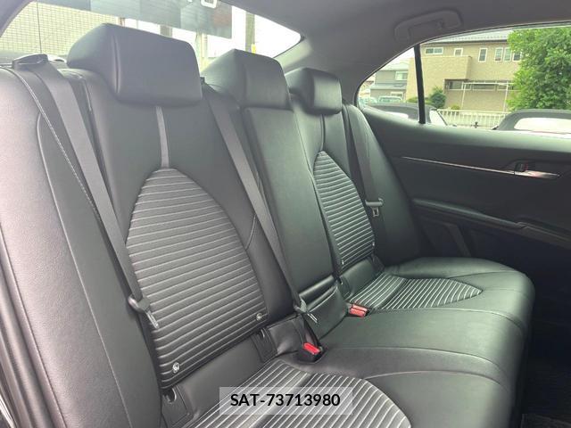 Toyota CAMRY 2023-11 8865817-9