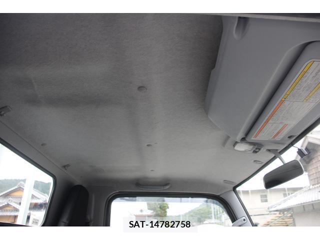 MITSUBISHI FUSO CANTER 2019-08 8866136-15