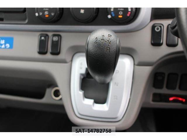 MITSUBISHI FUSO CANTER 2019-08 8866136-17
