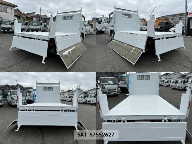 MITSUBISHI FUSO CANTER 2018-05 8867148-6