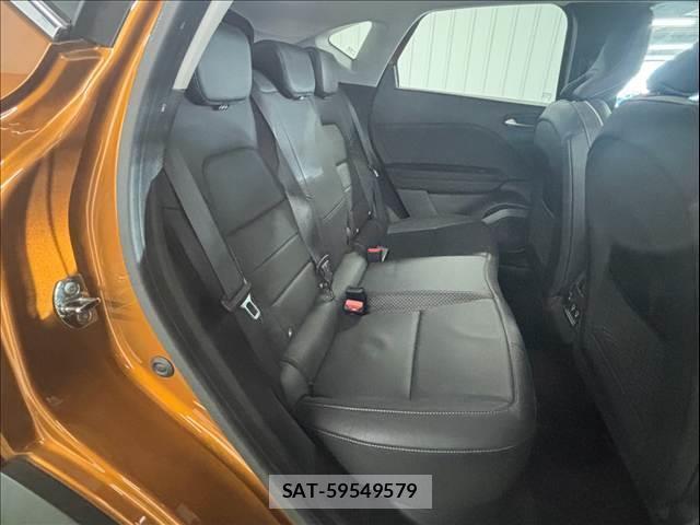 Renault CAPTUR 2021-03 8867361-11
