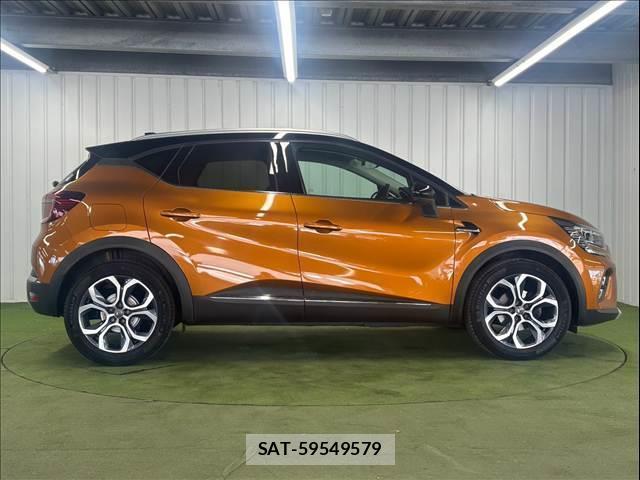 Renault CAPTUR 2021-03 8867361-17