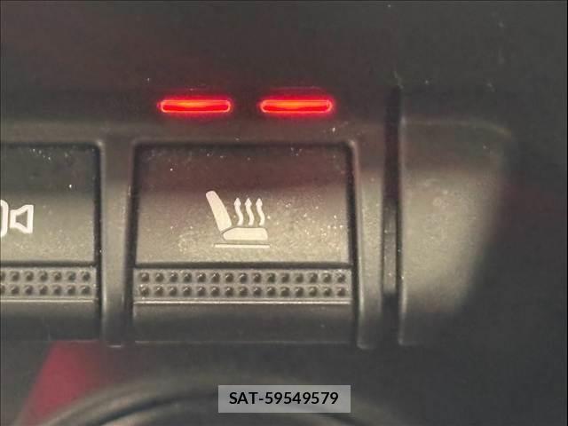 Renault CAPTUR 2021-03 8867361-8