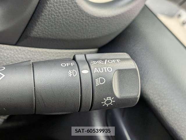 Nissan Caravan 2024-04 8866522-13