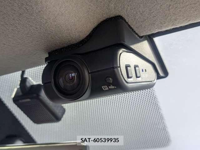 Nissan Caravan 2024-04 8866522-7