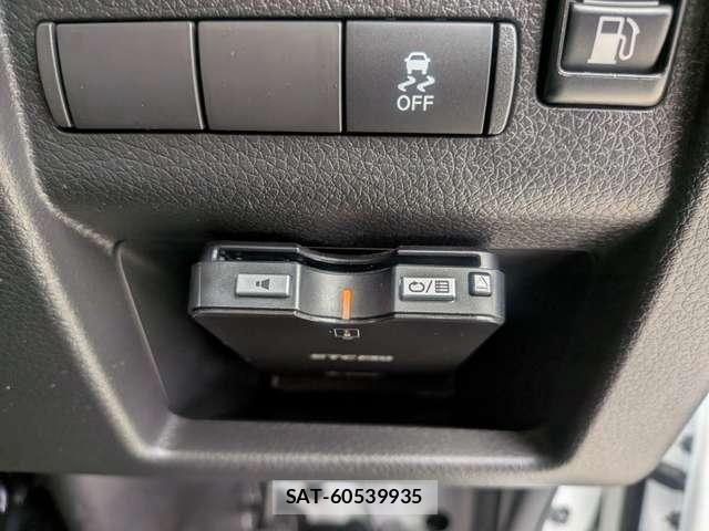 Nissan Caravan 2024-04 8866522-9
