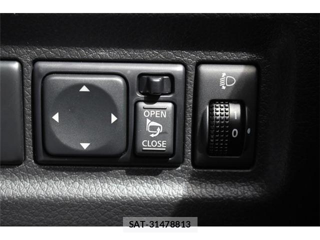 Nissan Caravan 2022-05 8866689-3