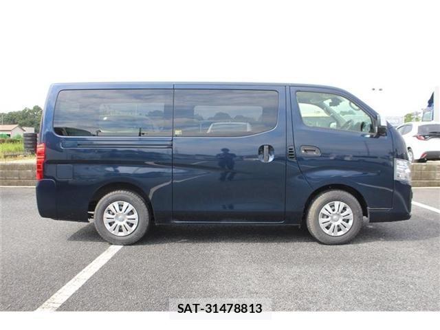 Nissan Caravan 2022-05 8866689-8